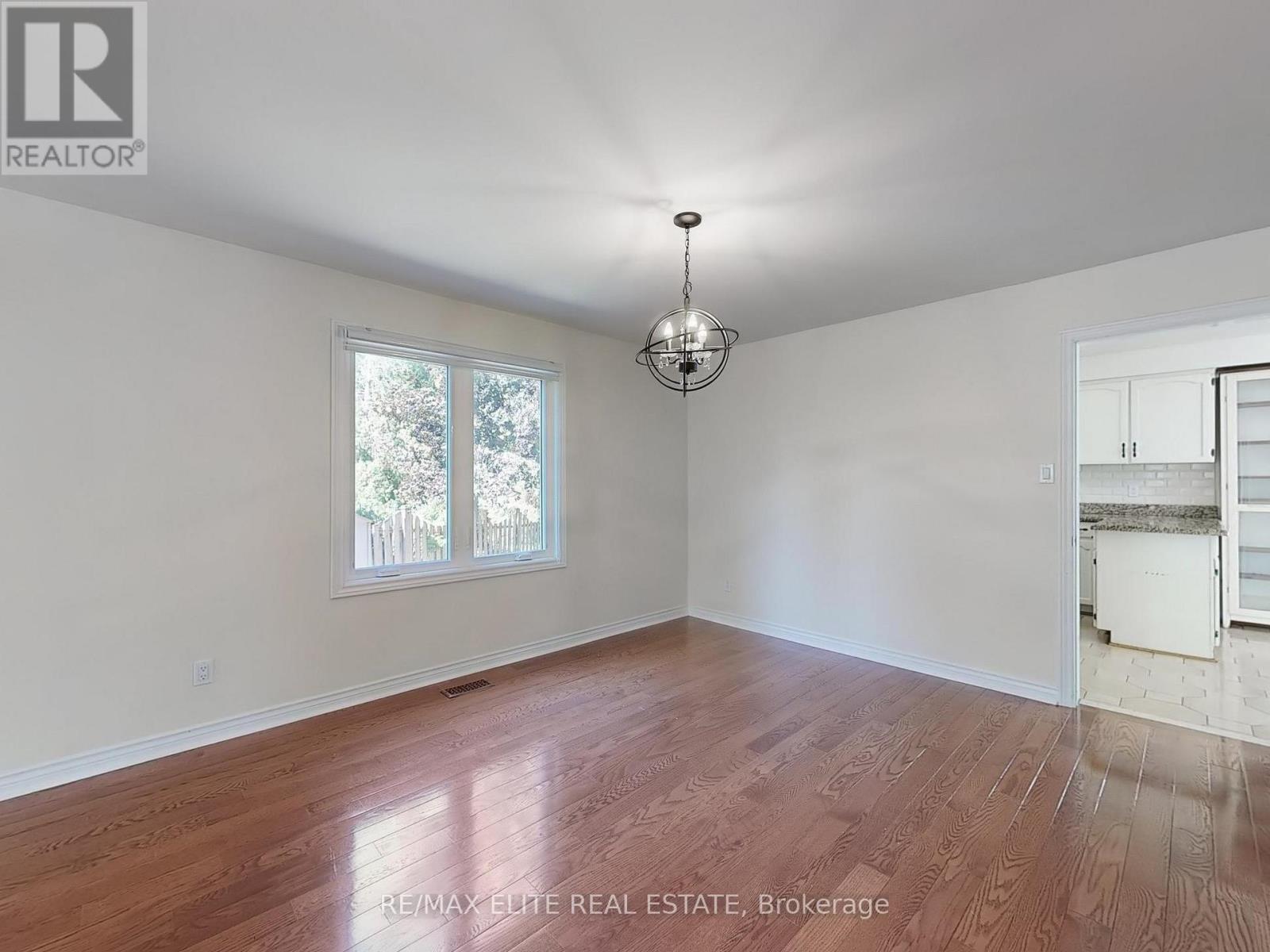 8 Millpond Place, Markham, Ontario L3P 6M4 - Photo 11 - N12351422