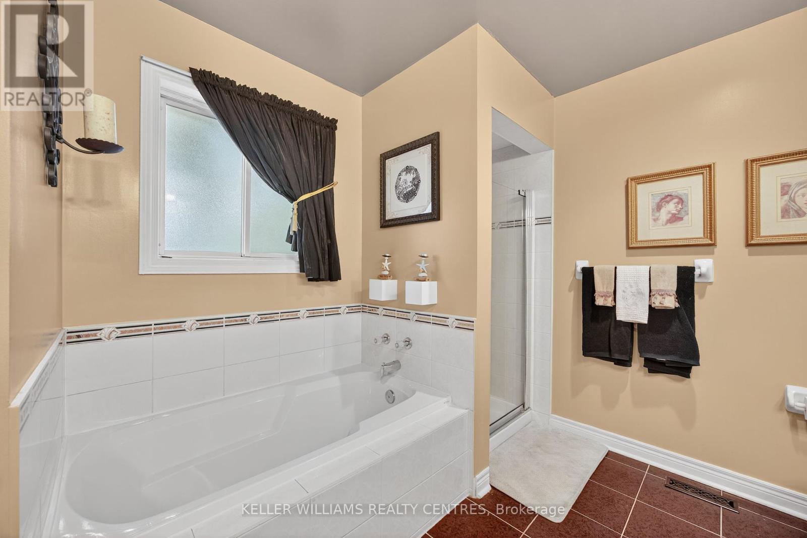 591 Plantation Gate, Newmarket, Ontario  L3X 2C2 - Photo 31 - N12351896
