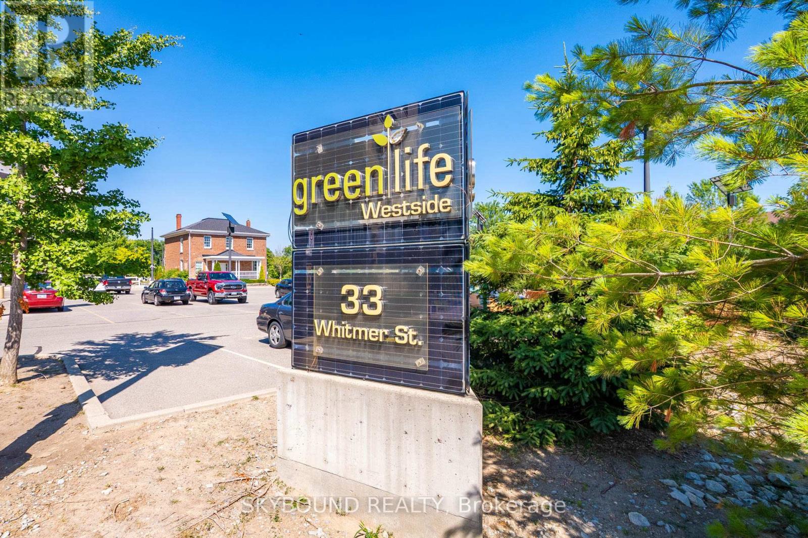 112 - 33 Whitmer Street, Milton, Ontario  L9T 8P9 - Photo 2 - W12295942