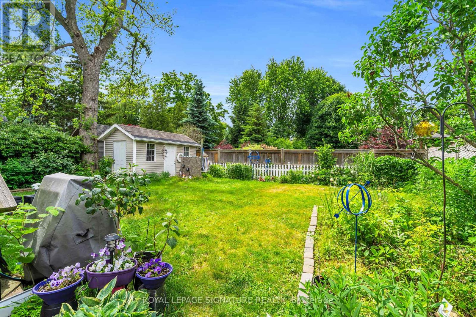 2295 Belyea Street, Oakville, Ontario  L6L 1N7 - Photo 45 - W12326205