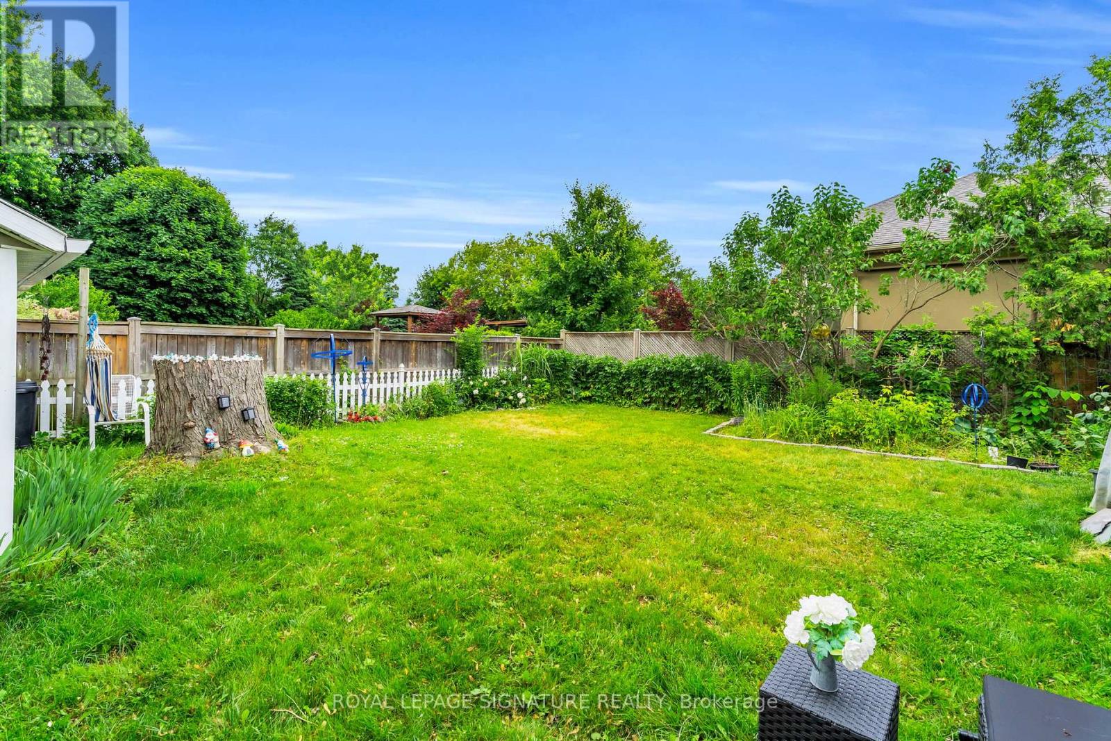 2295 Belyea Street, Oakville, Ontario  L6L 1N7 - Photo 48 - W12326205