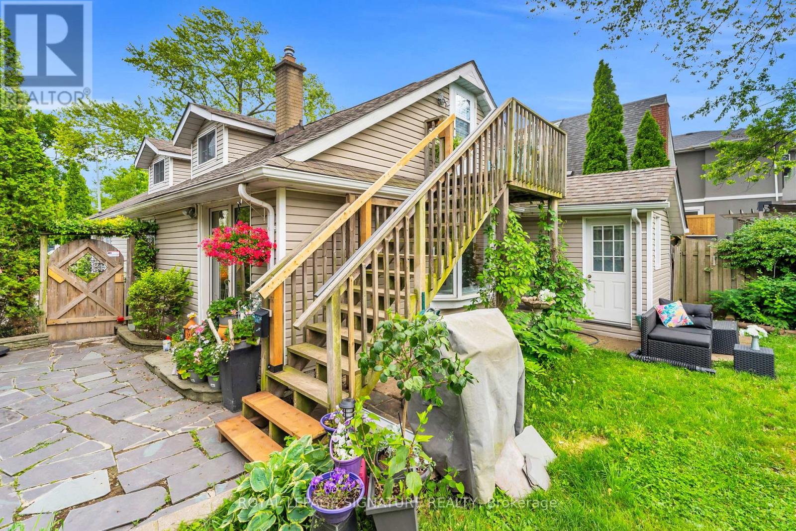 2295 Belyea Street, Oakville, Ontario  L6L 1N7 - Photo 33 - W12326205