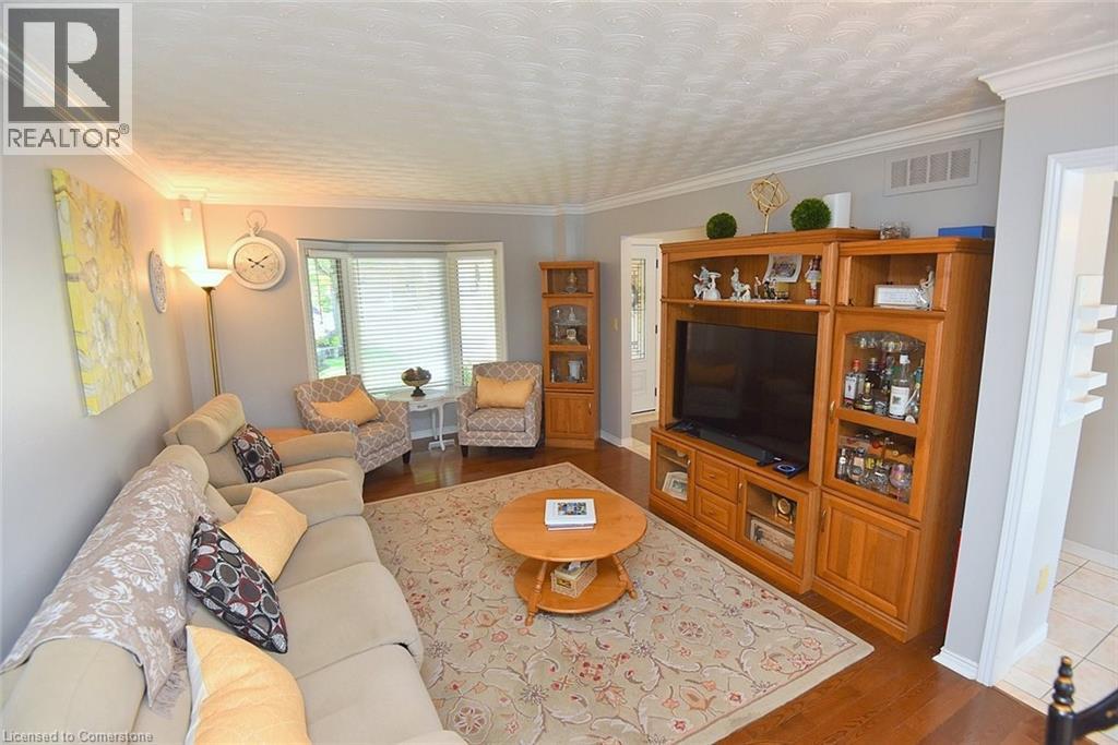 11 Jacqueline Boulevard, Hamilton, Ontario  L9B 2R1 - Photo 10 - 40760976