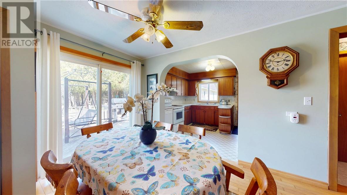 56 Water Street, South Bay Mouth, Ontario  P0P 1Z0 - Photo 10 - 2121944