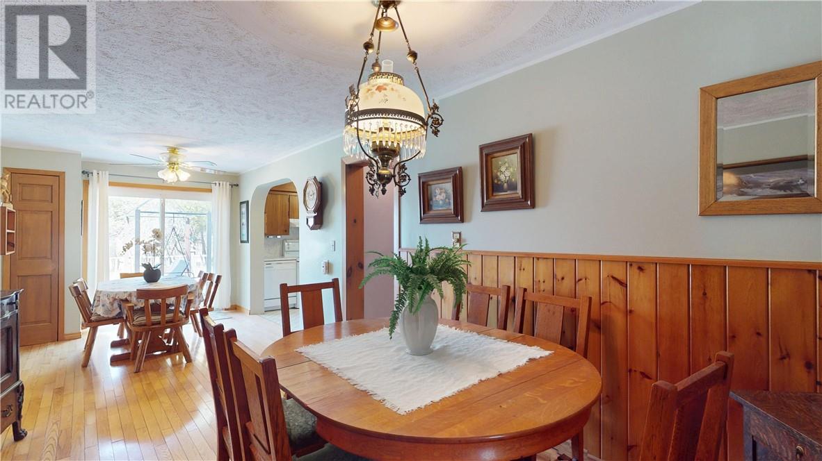 56 Water Street, South Bay Mouth, Ontario  P0P 1Z0 - Photo 8 - 2121944