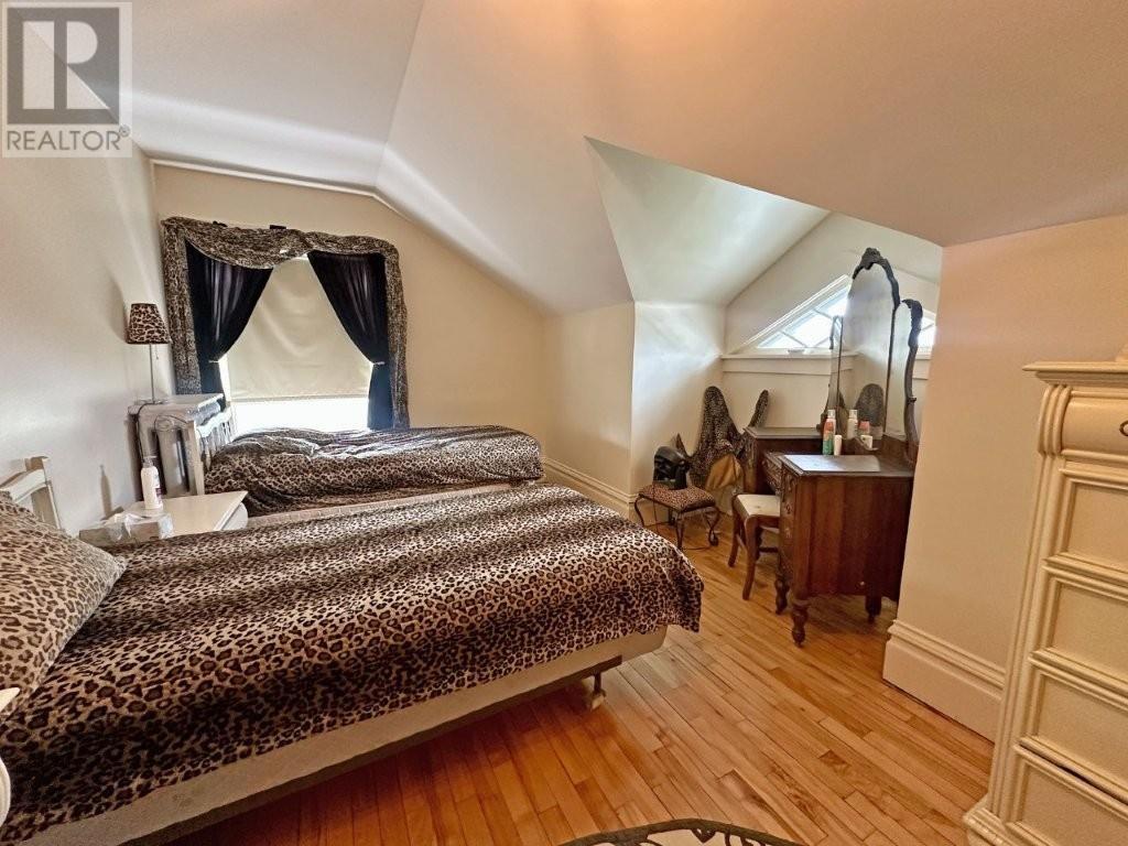 43 Summit Ave, Thunder Bay, Ontario  P7B 3N7 - Photo 38 - TB252111