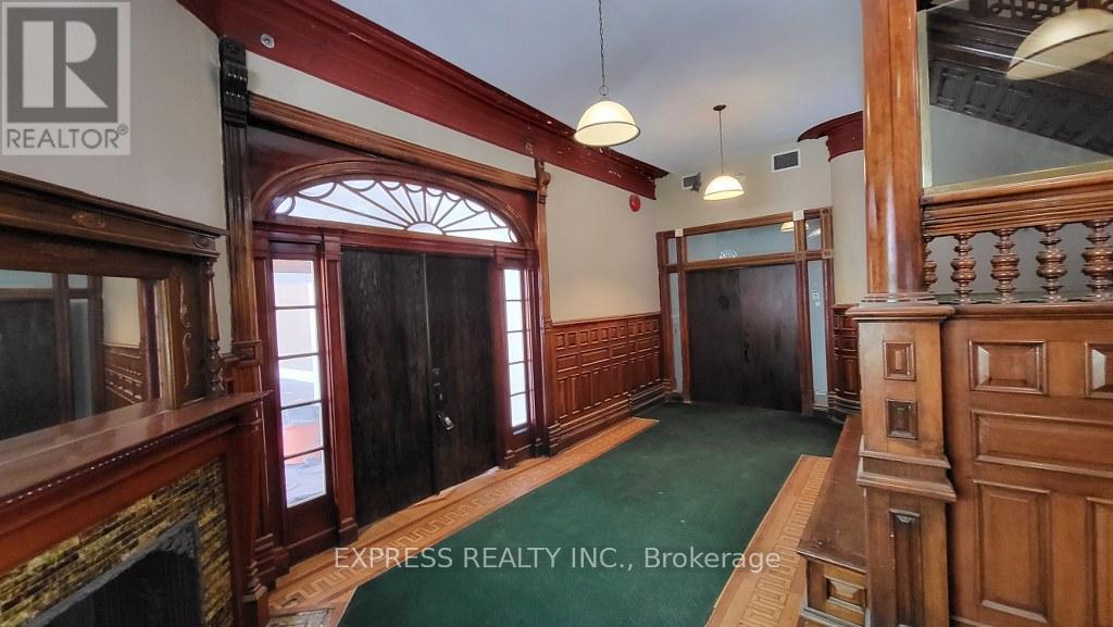 101b - 252 James Street S, Hamilton, Ontario  L8P 3B5 - Photo 3 - X12351929
