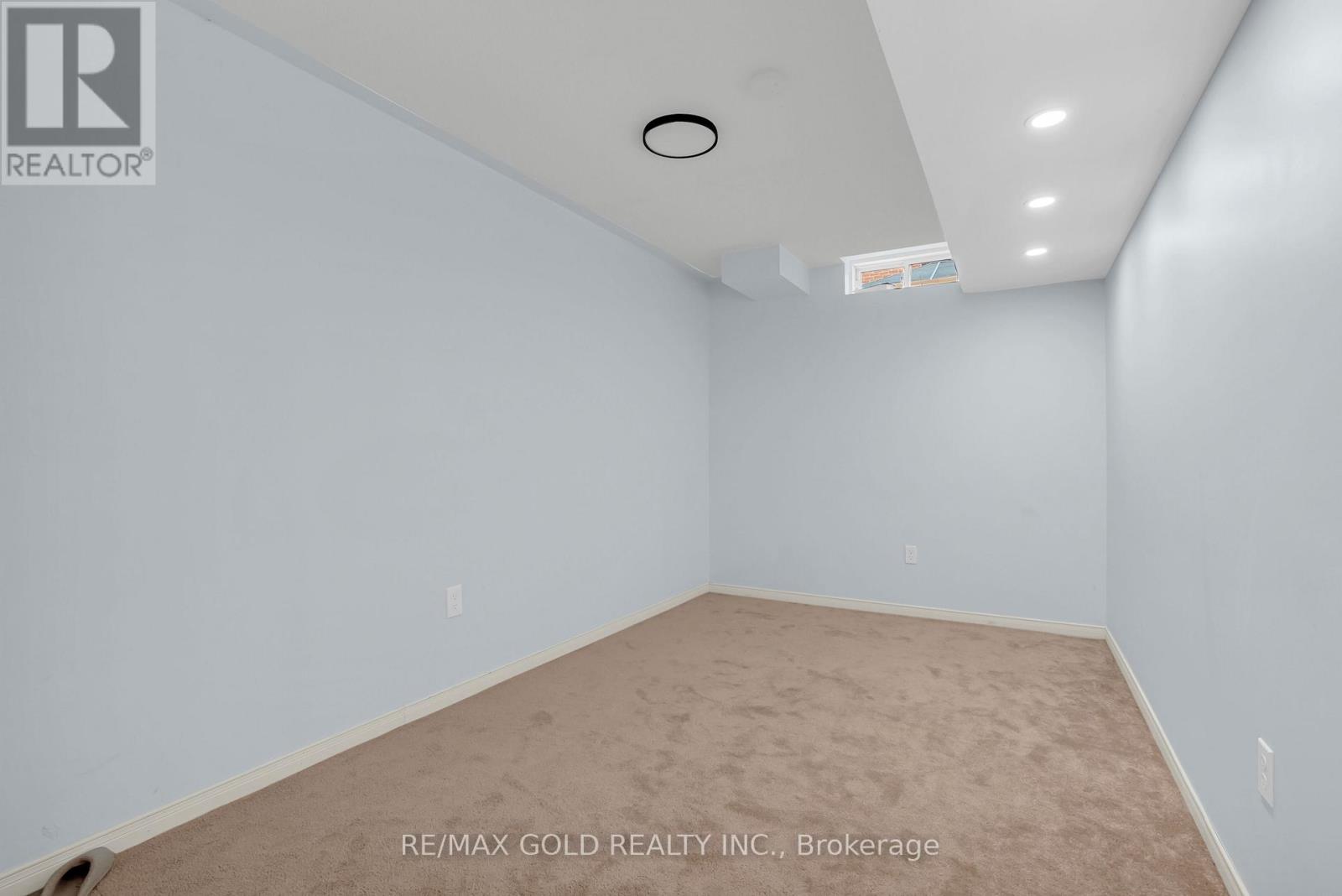 564 Bessborough Drive, Milton, Ontario  L9T 7V2 - Photo 31 - W12307748
