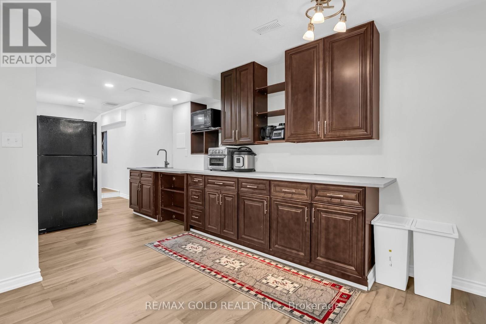 564 Bessborough Drive, Milton, Ontario  L9T 7V2 - Photo 29 - W12307748