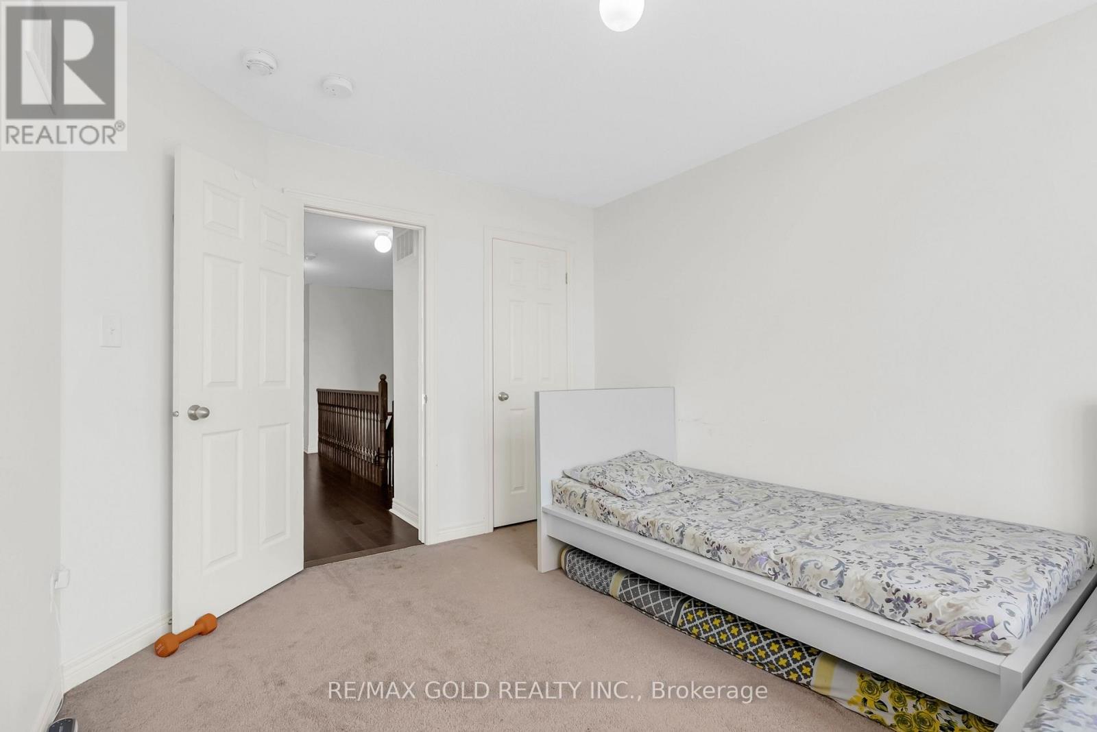 564 Bessborough Drive, Milton, Ontario  L9T 7V2 - Photo 25 - W12307748