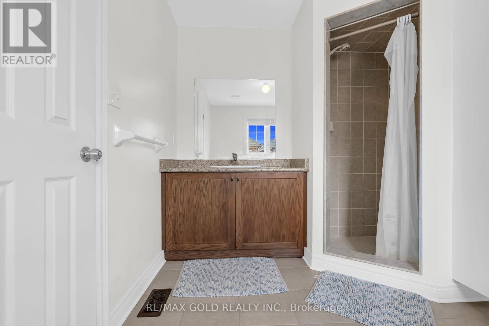 564 Bessborough Drive, Milton, Ontario  L9T 7V2 - Photo 22 - W12307748