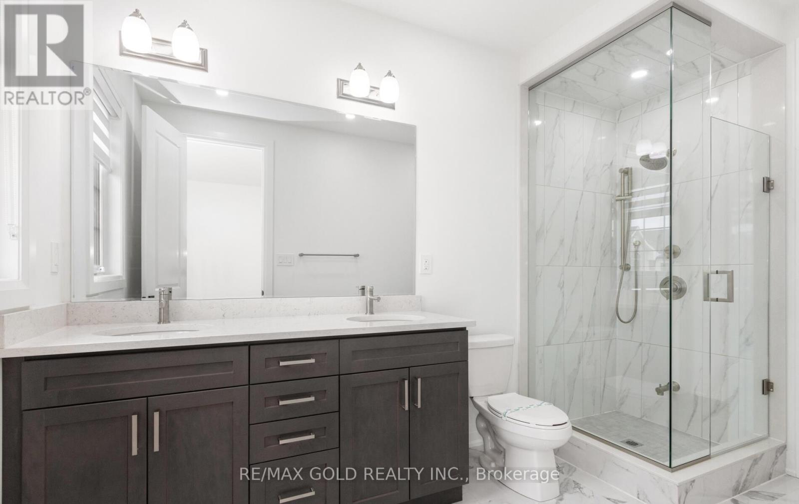 1364 Aymond Crescent, Oakville, Ontario  L6H 7W9 - Photo 38 - W12317460