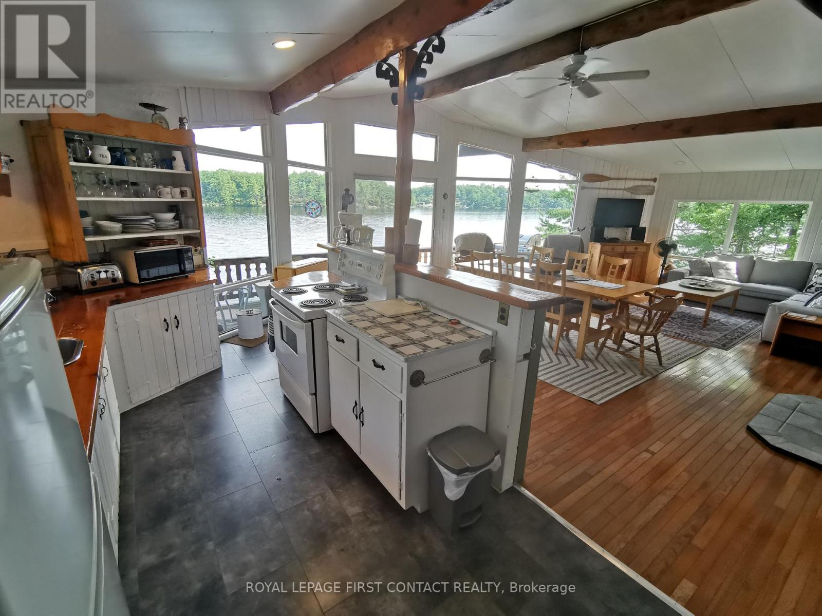 333 Healey Lake W/a, The Archipelago, Ontario  P0C 1H0 - Photo 9 - X12250334