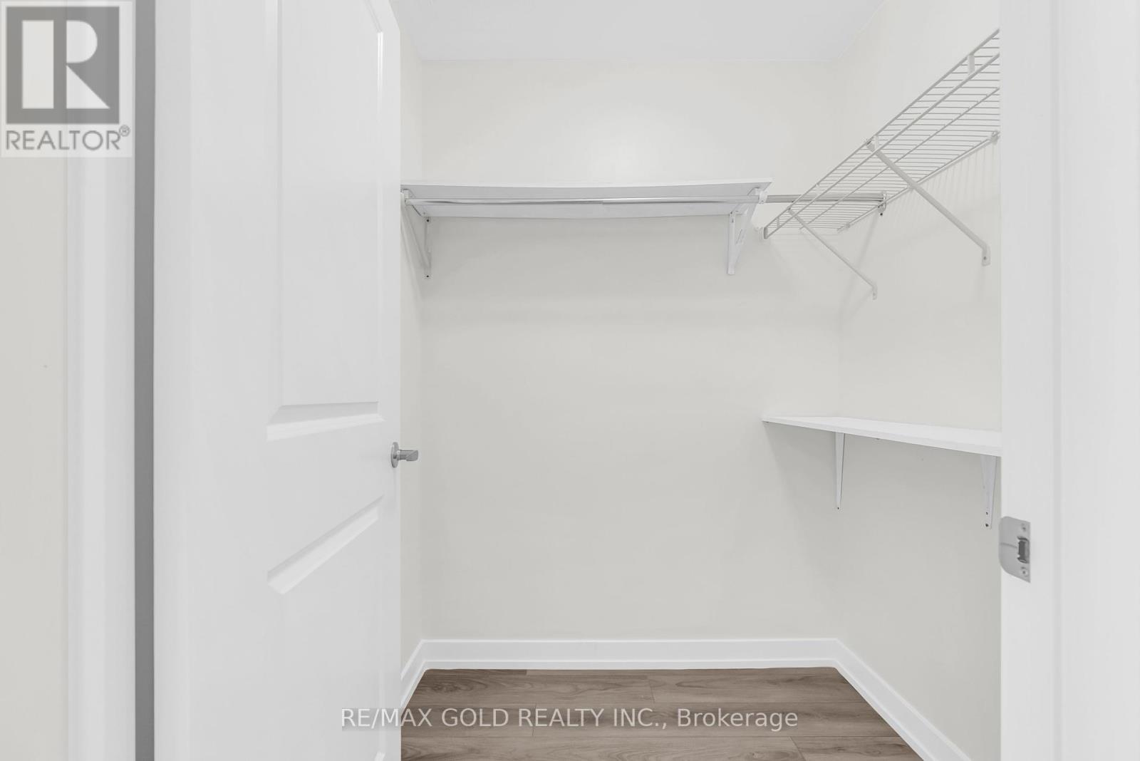 402 - 460 Dundas Street E, Hamilton, Ontario  L8B 2A5 - Photo 24 - X12344206