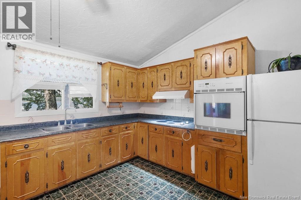 117 Comeau Point Road, Pokemouche, New Brunswick  E8P 1E9 - Photo 13 - NB125059