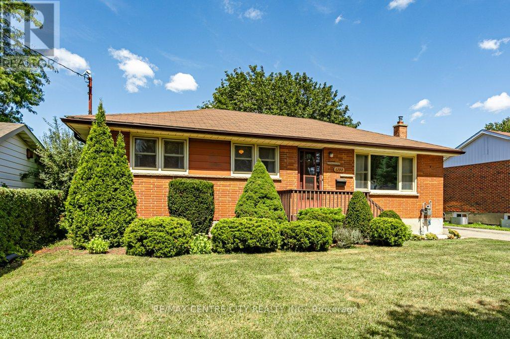 6792 Beattie Street, London South, Ontario  N6P 1A7 - Photo 2 - X12352118