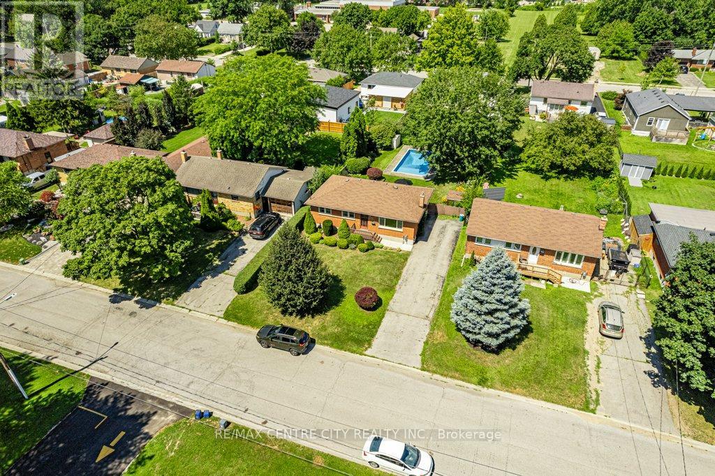6792 Beattie Street, London South, Ontario  N6P 1A7 - Photo 28 - X12352118