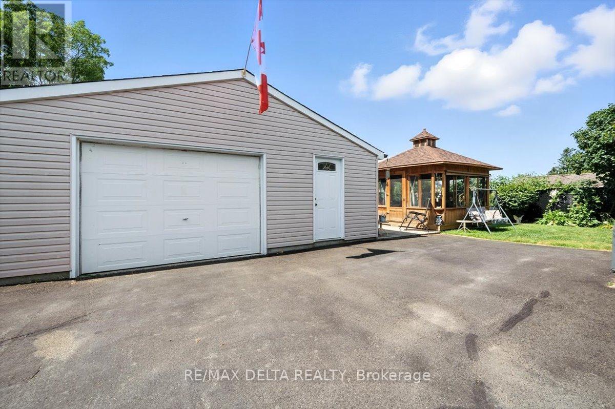 444 Gilles Street, Clarence-Rockland, Ontario  K4K 1H4 - Photo 32 - X12352003