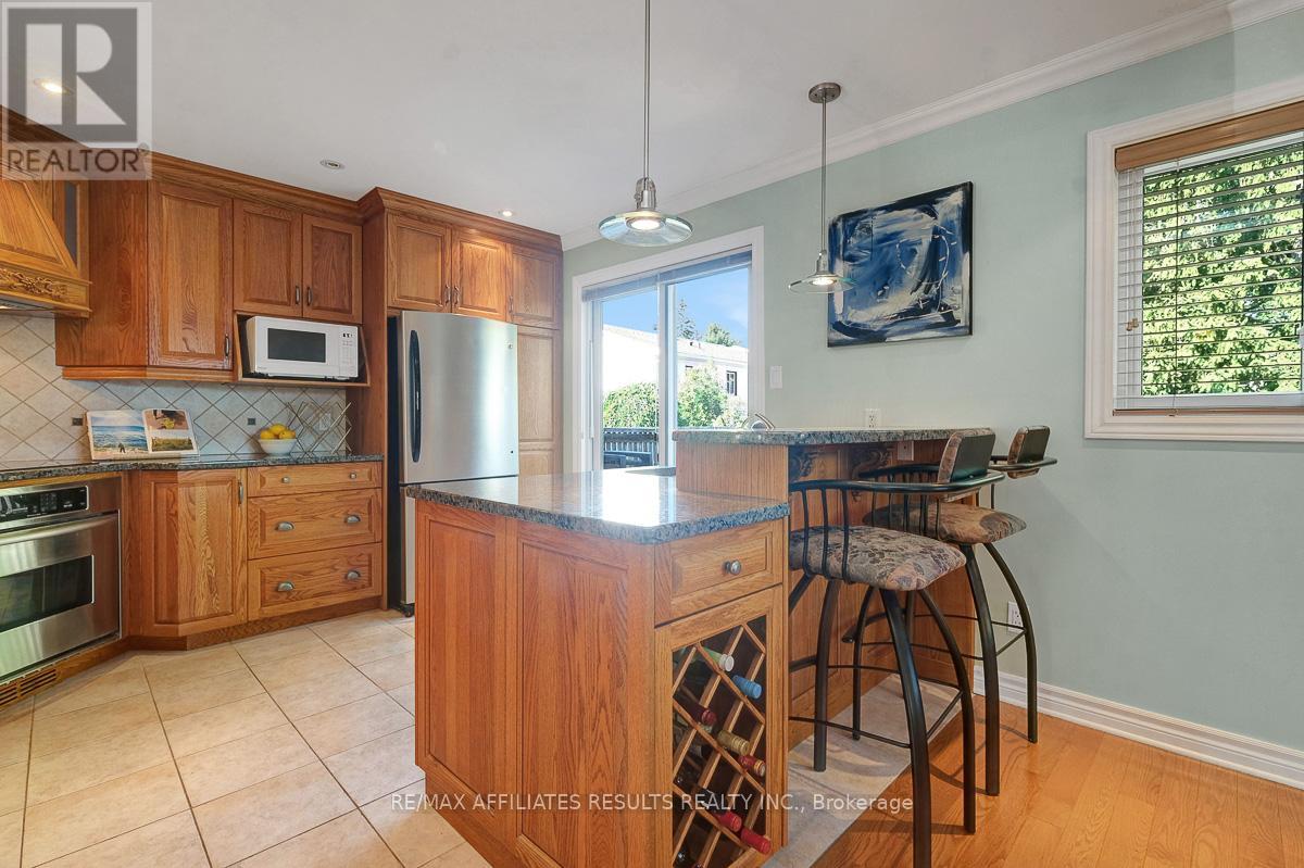 68 Pheasant Run Drive, Ottawa, Ontario  K2J 2R4 - Photo 19 - X12352125