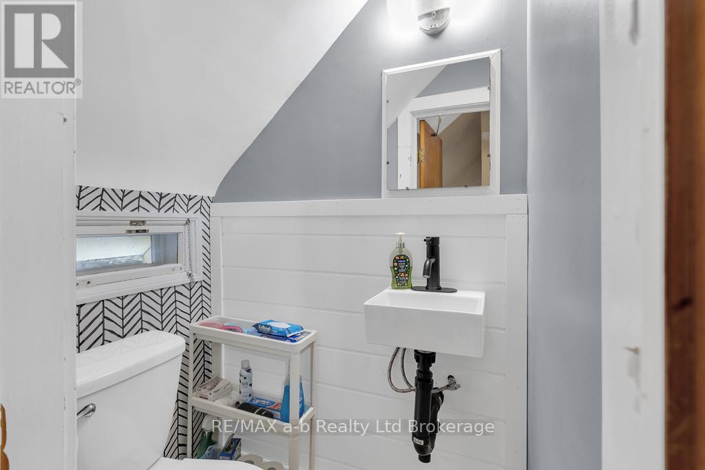 11981 Whittaker Road, Malahide, Ontario  N0L 2J0 - Photo 23 - X12352126