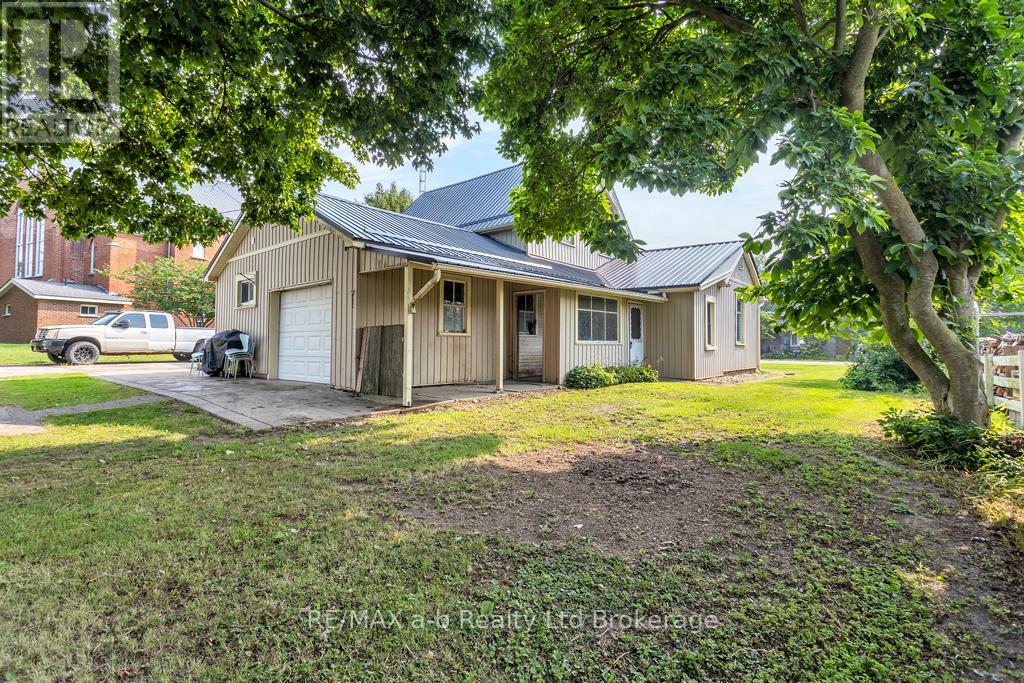 11981 Whittaker Road, Malahide, Ontario  N0L 2J0 - Photo 5 - X12352126