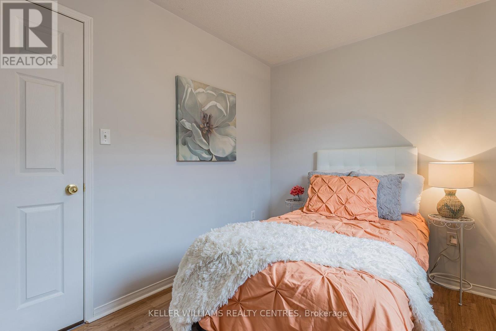78 Clearmeadow Boulevard, Newmarket (Summerhill Estates), Ontario  L3X 2M6 - Photo 18 - N12351948