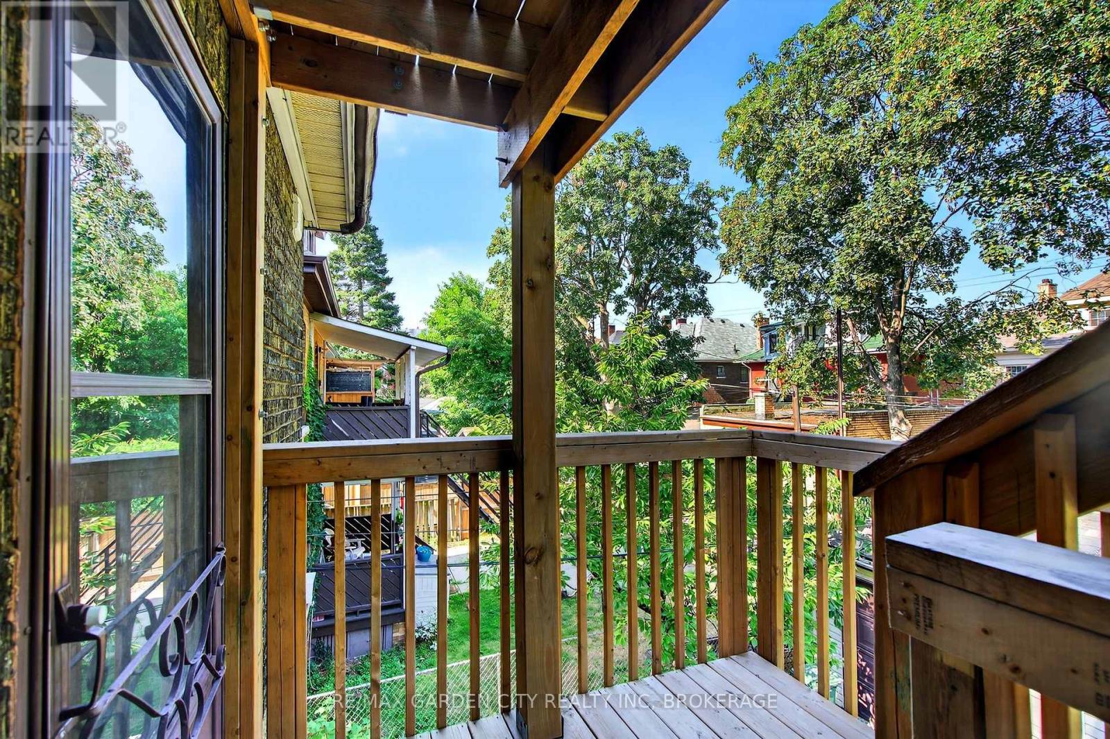 Lower - 104 Carrick Avenue, Hamilton (Stripley), Ontario  L8M 2W6 - Photo 23 - X12352143