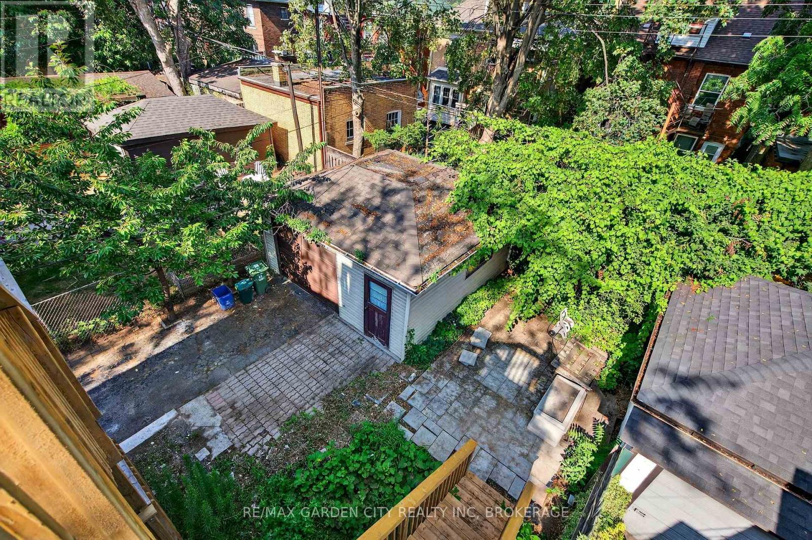 Lower - 104 Carrick Avenue, Hamilton (Stripley), Ontario  L8M 2W6 - Photo 27 - X12352143