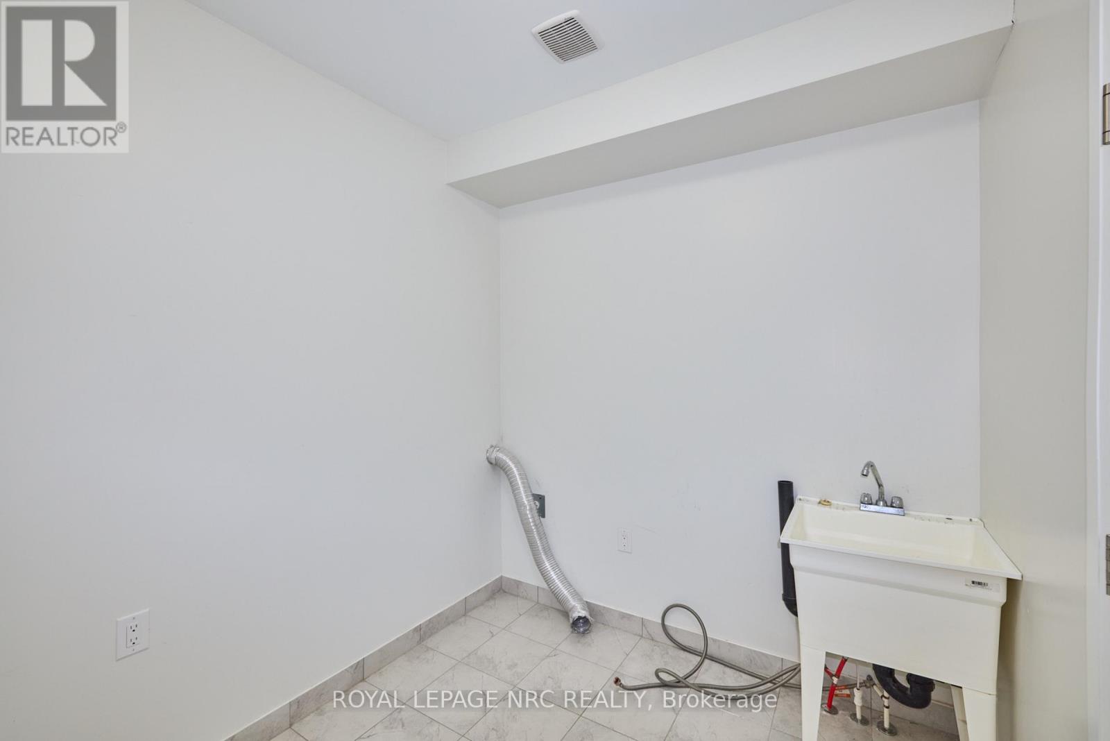 4089 Canby Street, Lincoln, Ontario  L3J 0R4 - Photo 35 - X12352145