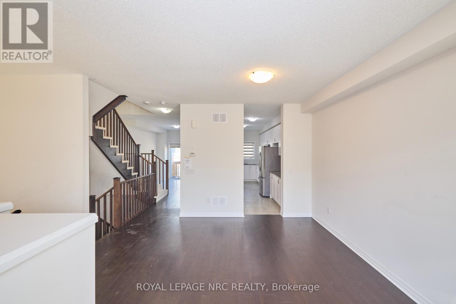 4089 Canby Street, Lincoln, Ontario  L3J 0R4 - Photo 4 - X12352145
