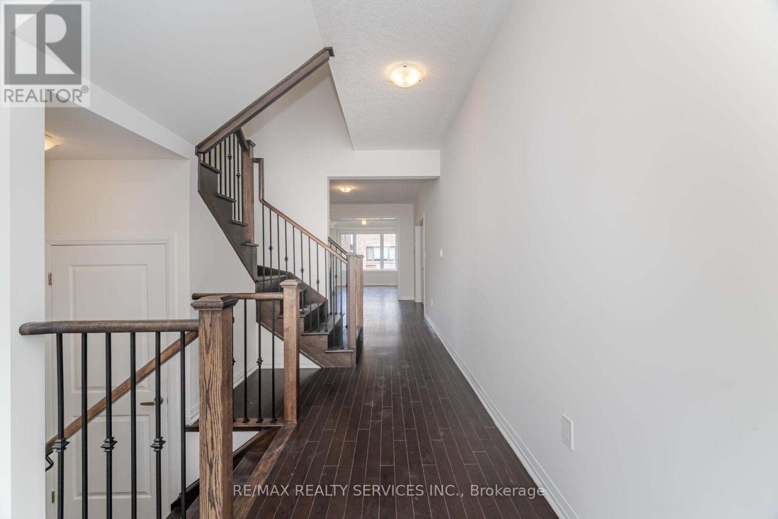 66 Prince Philip Boulevard, North Dumfries, Ontario  N0B 1E0 - Photo 6 - X12348578
