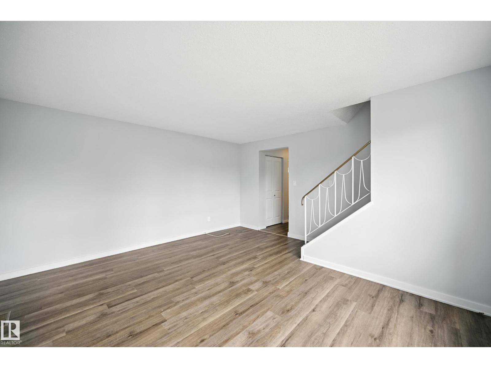 Property at 10333 172 AV NW image 4