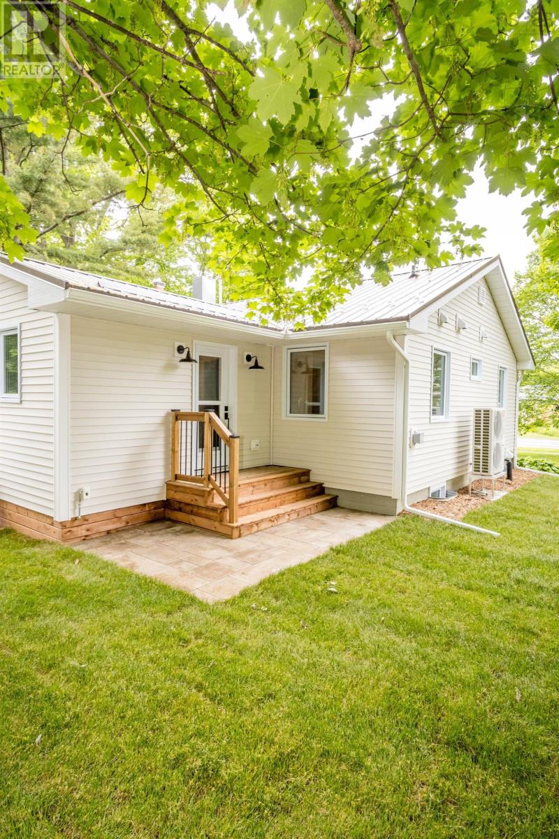 209 Main Street, Wolfville, Nova Scotia  B4P 2H9 - Photo 43 - 202514371
