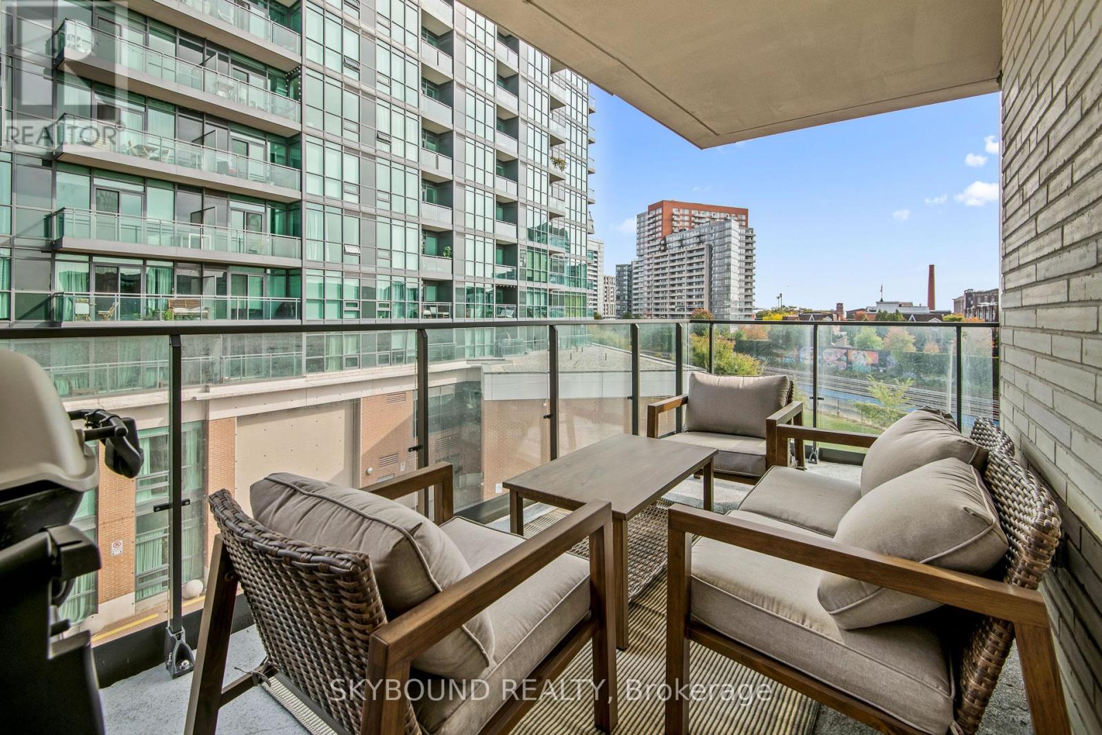 401 - 200 Sudbury Street, Toronto, Ontario  M6J 0H1 - Photo 17 - C12351997