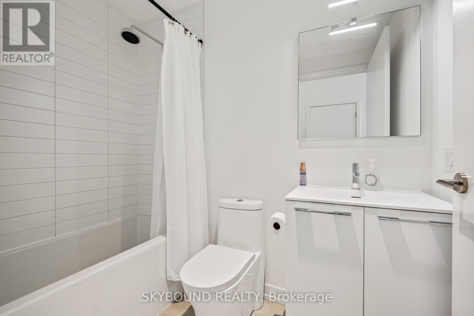401 - 200 Sudbury Street, Toronto, Ontario  M6J 0H1 - Photo 24 - C12351997