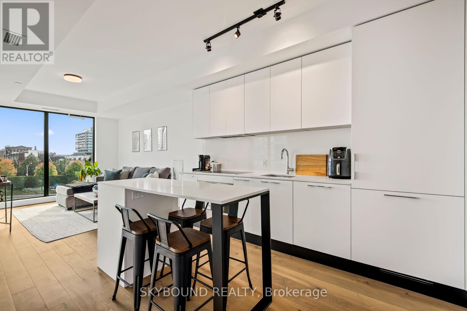 401 - 200 Sudbury Street, Toronto, Ontario  M6J 0H1 - Photo 6 - C12351997