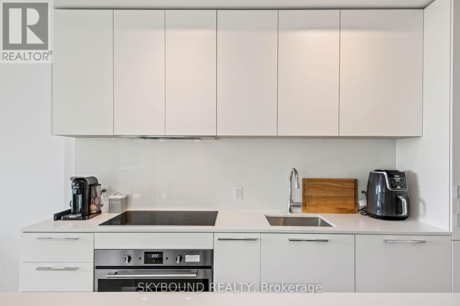 401 - 200 Sudbury Street, Toronto, Ontario  M6J 0H1 - Photo 8 - C12351997