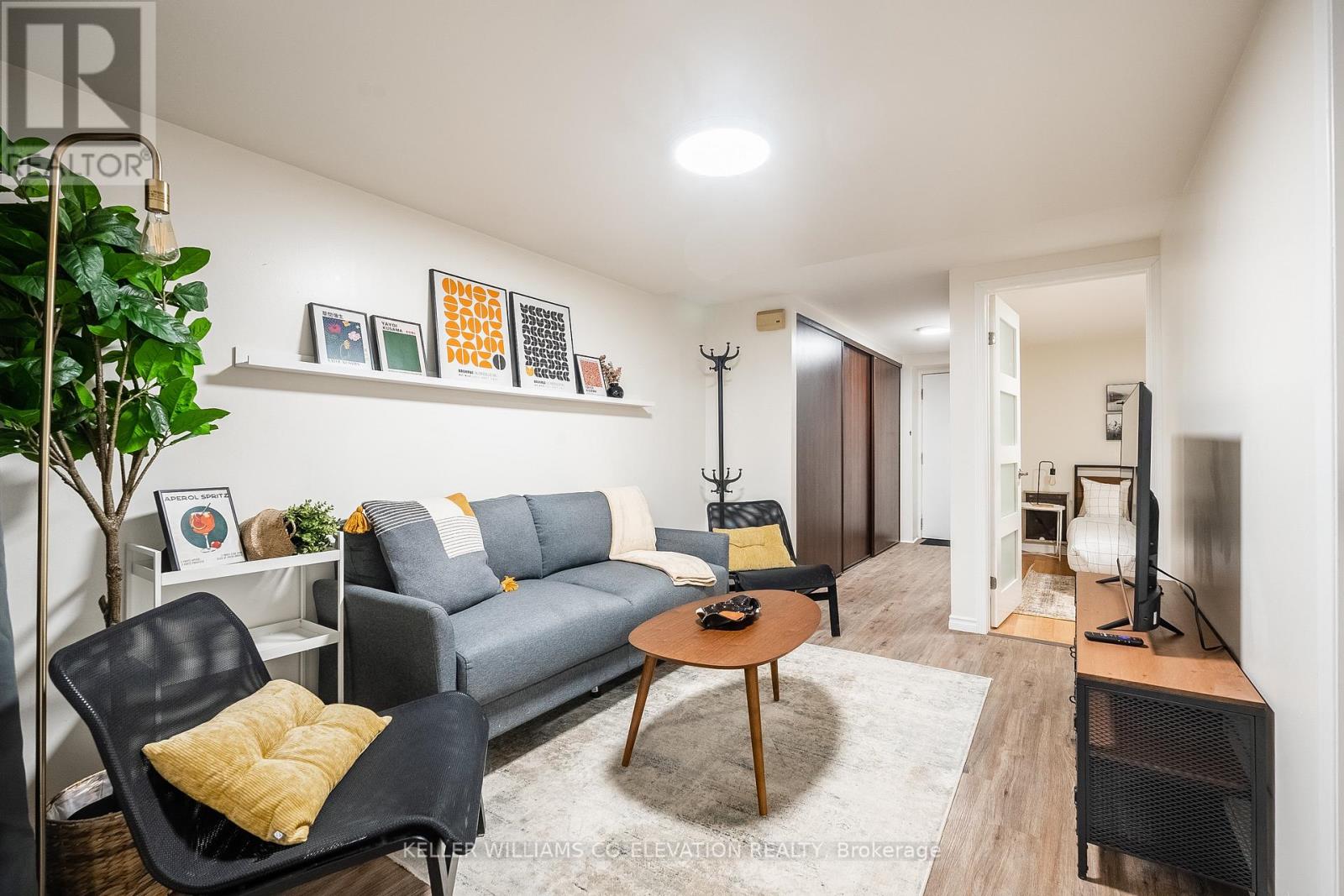 48 Massey Street, Toronto, Ontario  M6J 2T4 - Photo 6 - C12351999