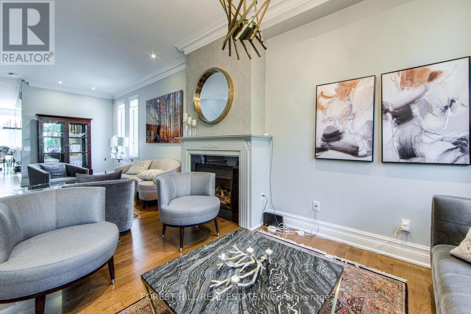13 - 260 Russell Hill Road, Toronto, Ontario  M4V 2T2 - Photo 6 - C12352101