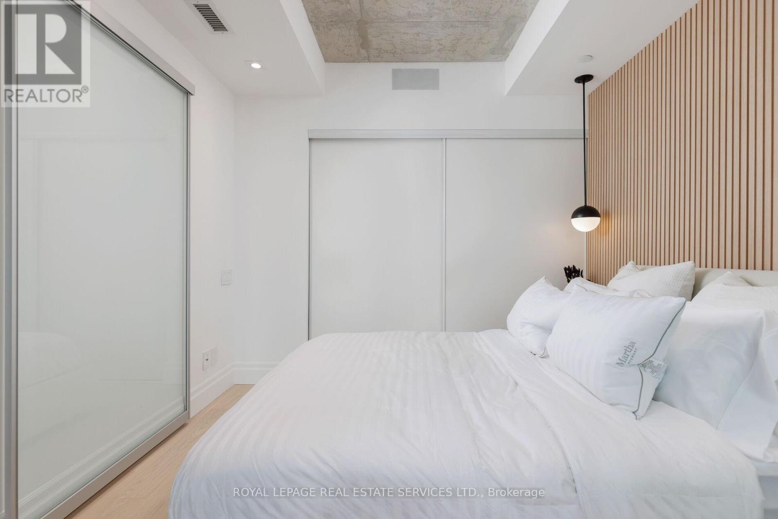 2301 - 88 Blue Jays Way, Toronto, Ontario  M5V 0L7 - Photo 26 - C12352121