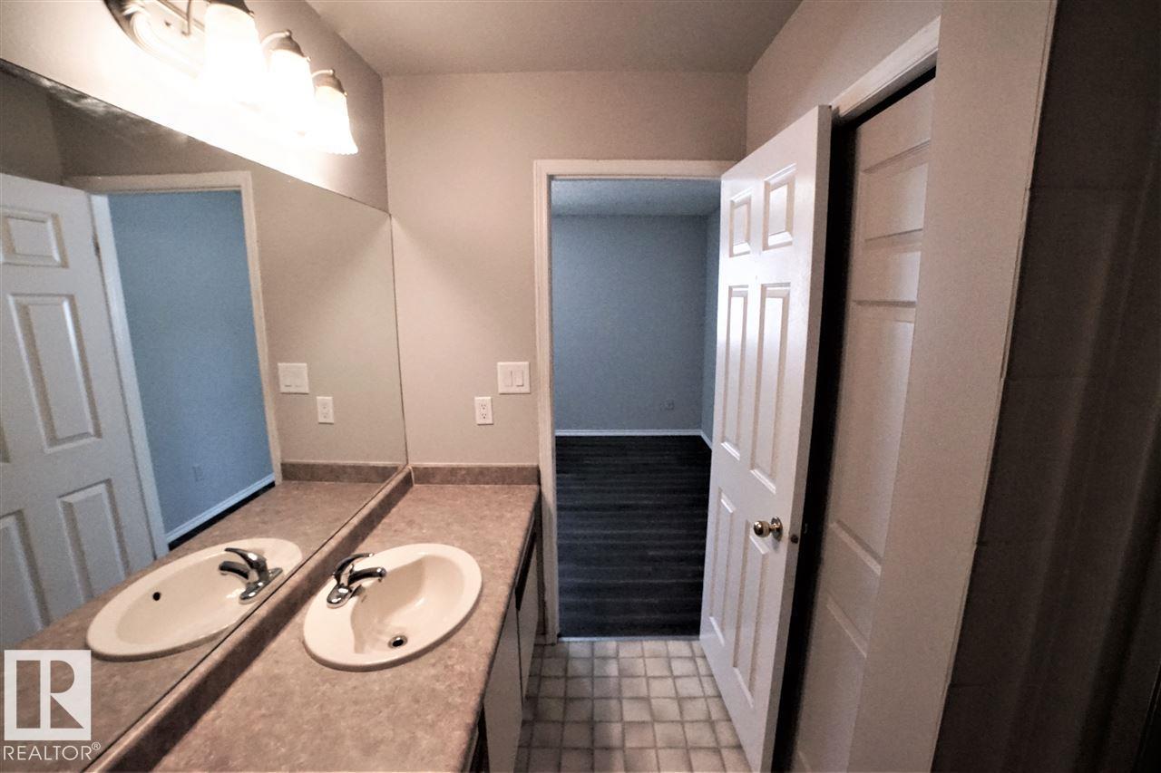 6041 40 Av Nw, Edmonton, Alberta  T6L 3P6 - Photo 33 - E4453623