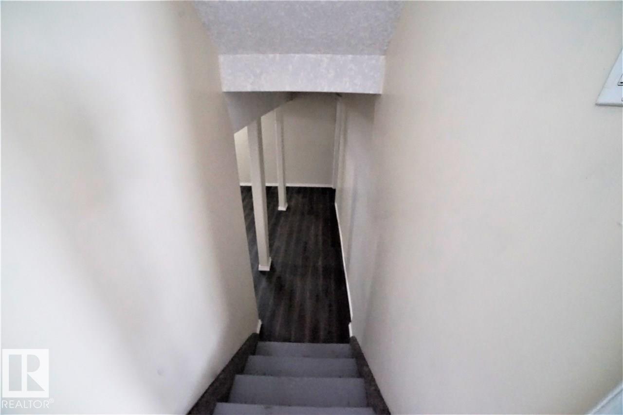 6041 40 Av Nw, Edmonton, Alberta  T6L 3P6 - Photo 38 - E4453623