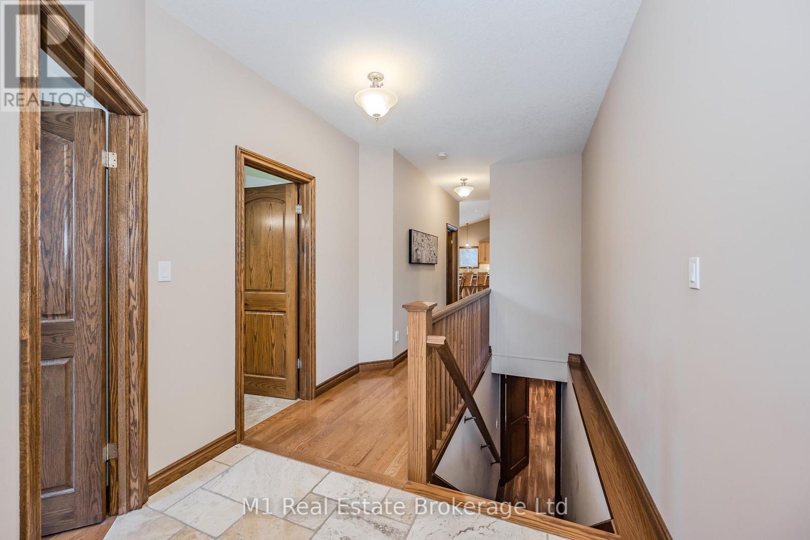 19 - 15 Valley Road, Guelph, Ontario  N1L 0H3 - Photo 5 - X12299522