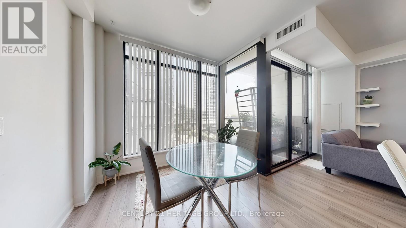405 - 2910 Highway 7 Road W, Vaughan, Ontario  L4K 0H8 - Photo 21 - N12352064
