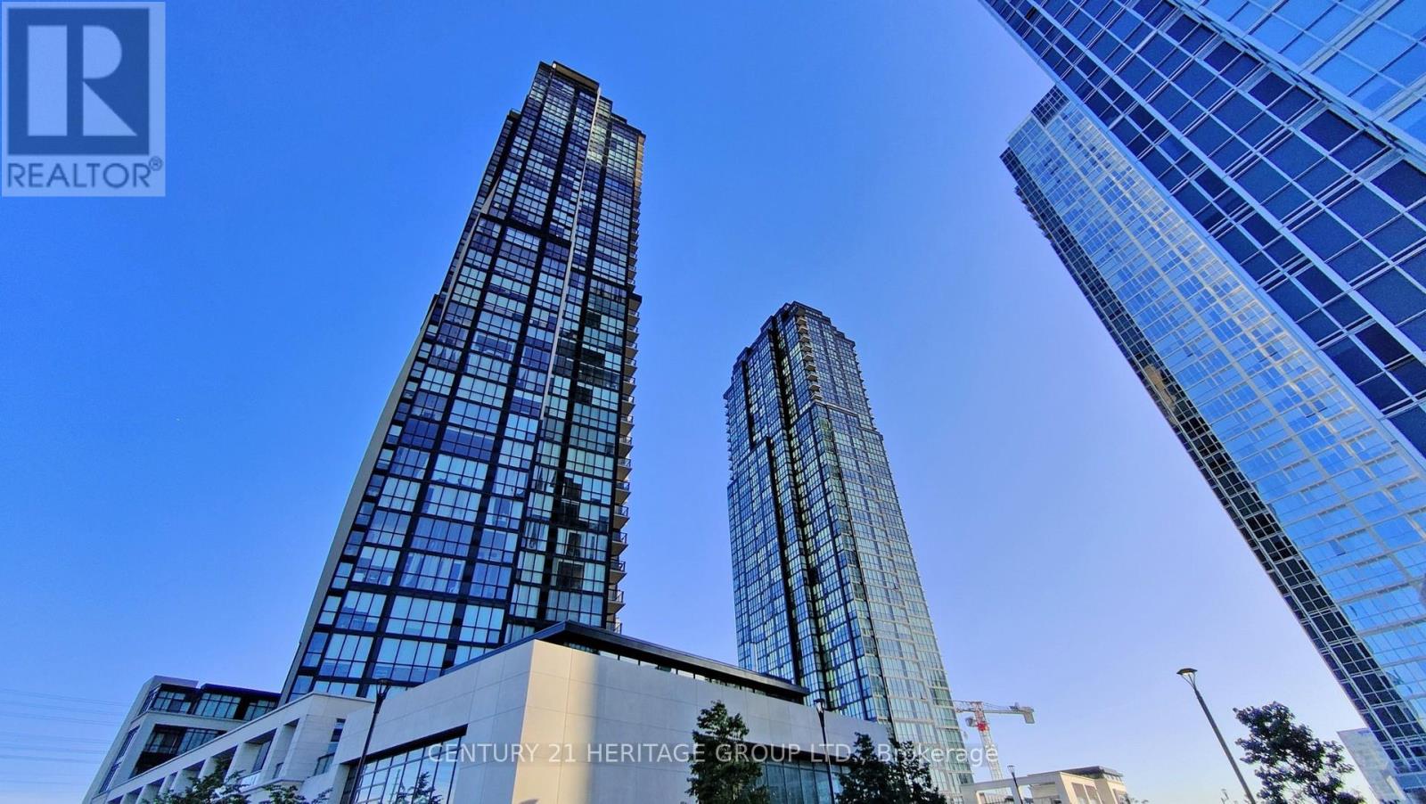 405 - 2910 Highway 7 Road W, Vaughan, Ontario  L4K 0H8 - Photo 4 - N12352064