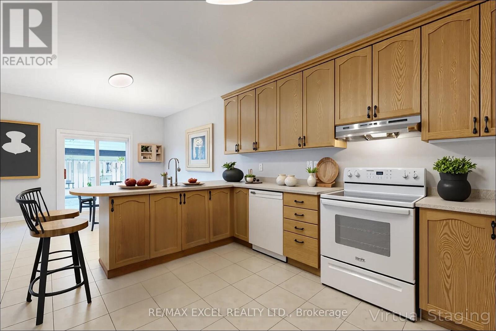 38 Ayhart Street, Markham, Ontario  L6E 1H4 - Photo 10 - N12350341