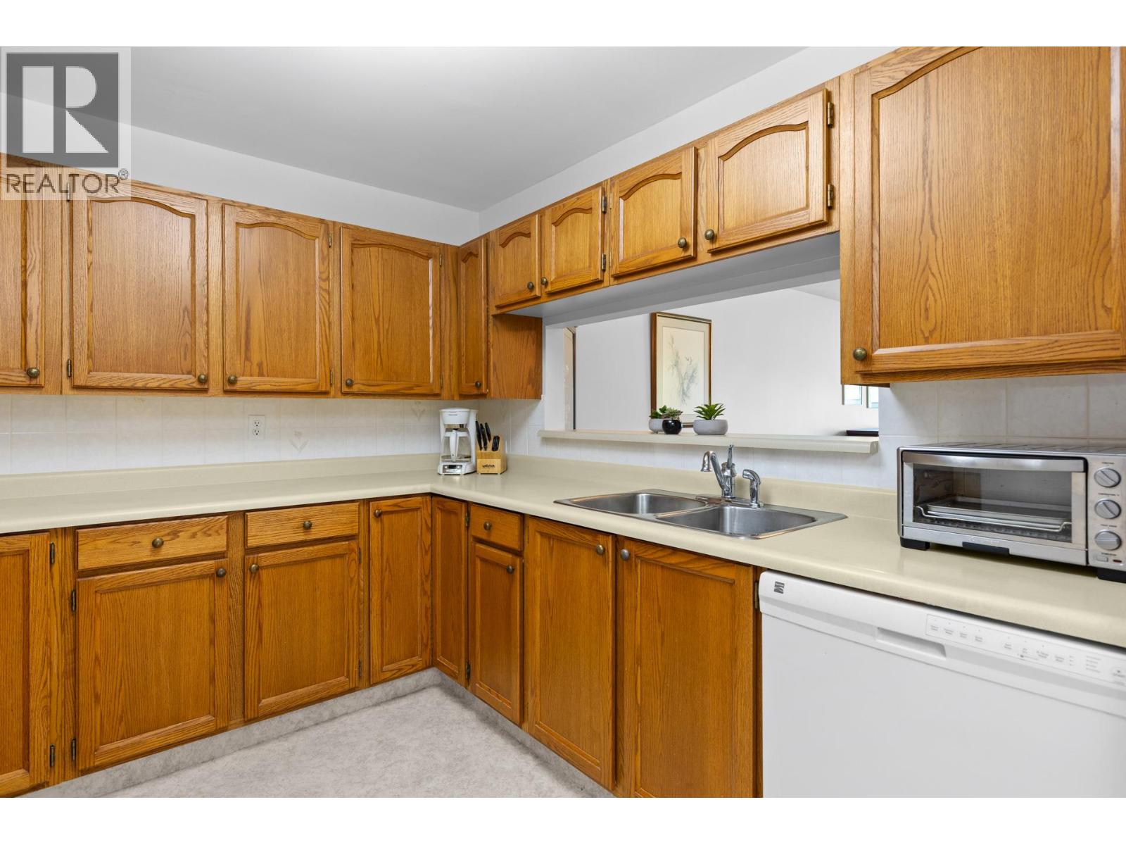 1045 Sutherland Avenue Unit# 226, Kelowna, British Columbia  V1Y 5Y1 - Photo 5 - 10350702