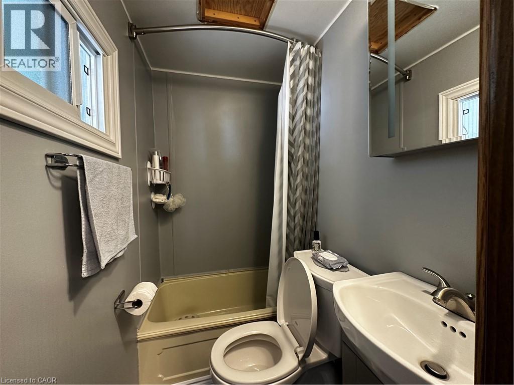 92 Clubhouse Road Unit# 33, Turkey Point, Ontario  N0E 1T0 - Photo 11 - 40500139