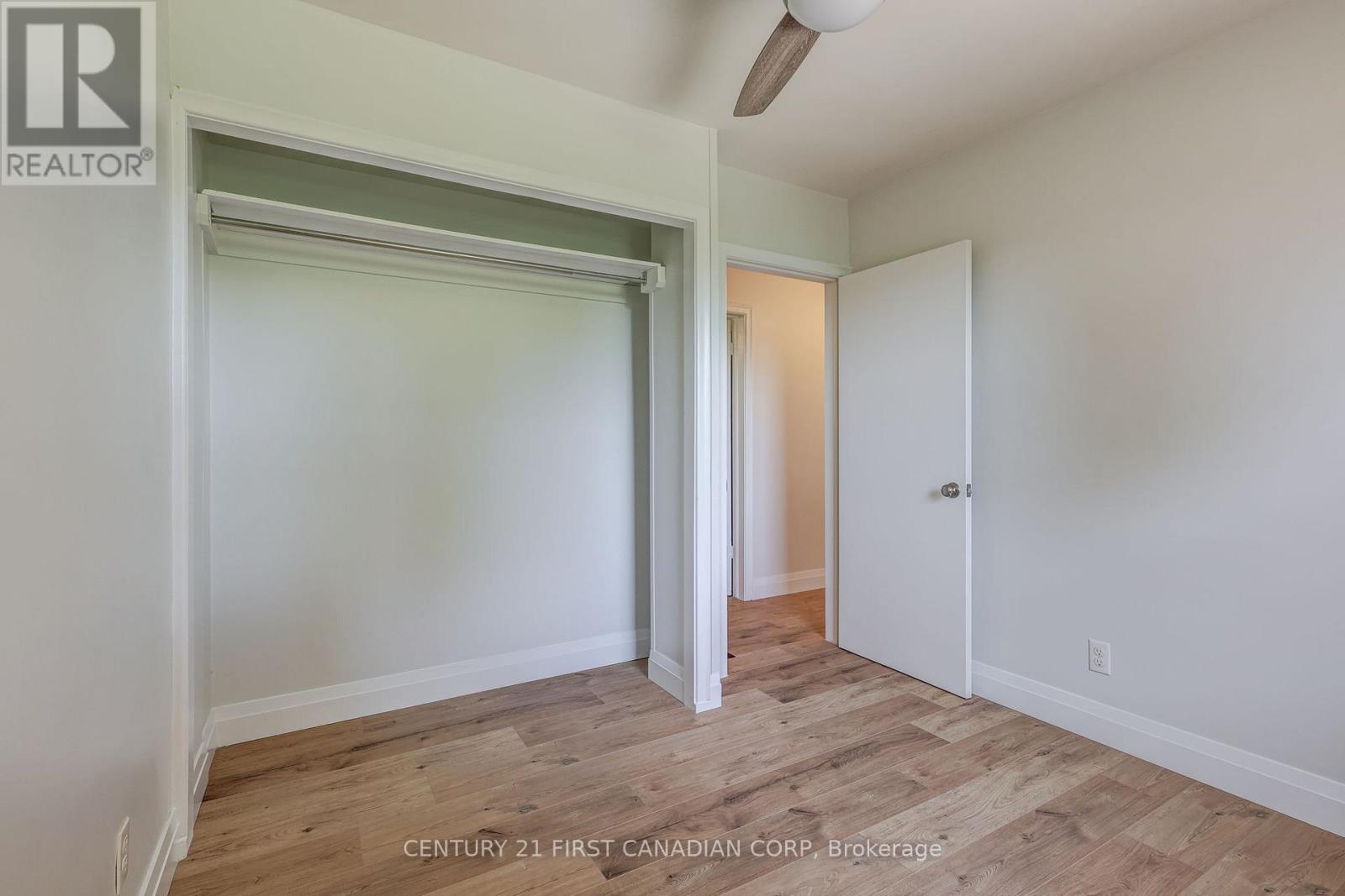 1805 Whitehall Drive, London East, Ontario  N5W 1Z2 - Photo 10 - X12352182