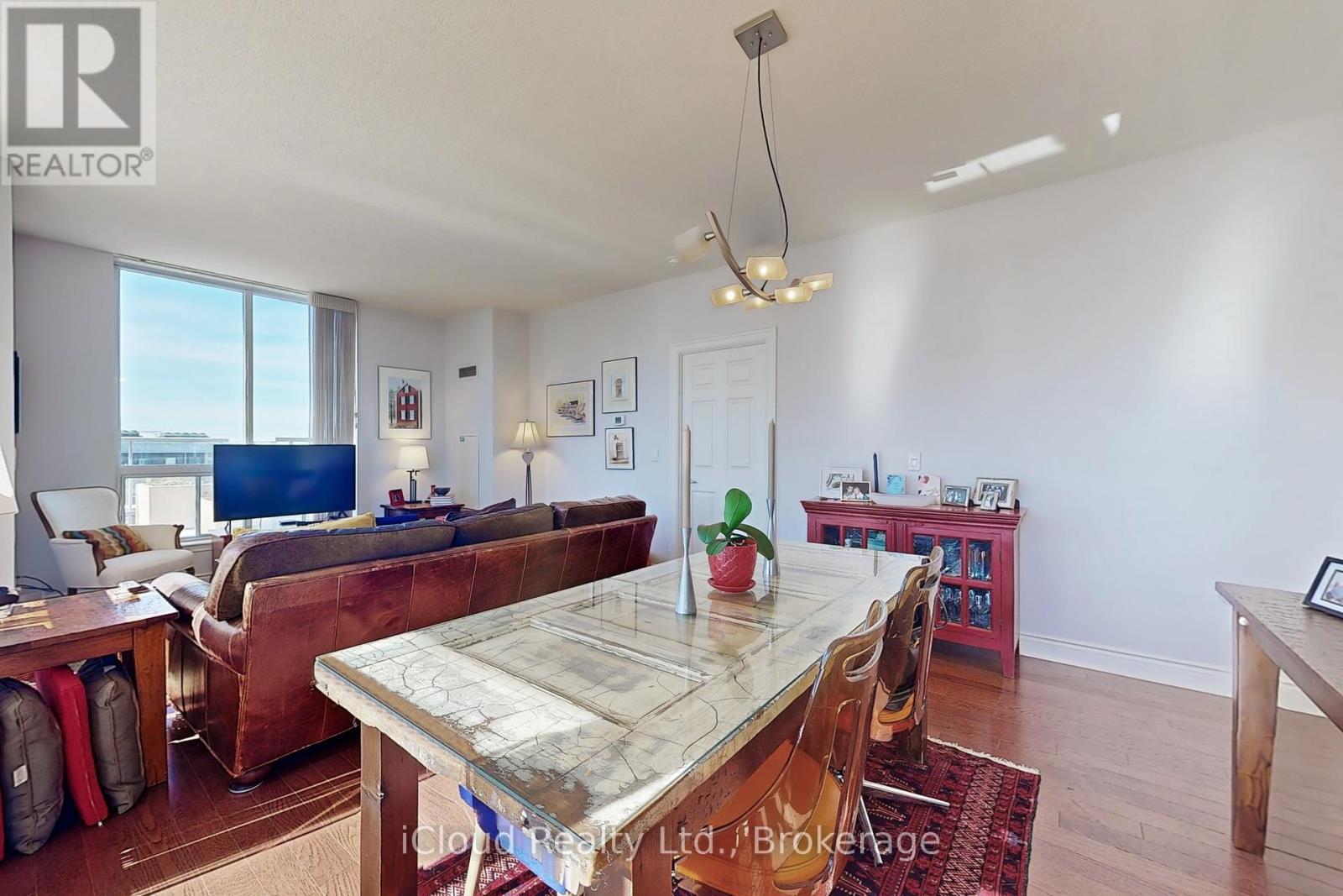 1804 - 70 High Park Avenue, Toronto, Ontario  M6P 1A1 - Photo 18 - W12352135